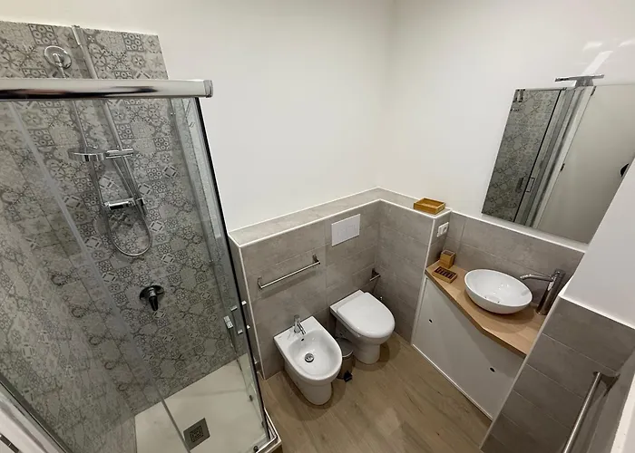 Bart165 Luxury