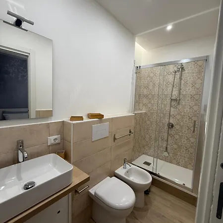 Bart165 Luxury 4* פלרמו